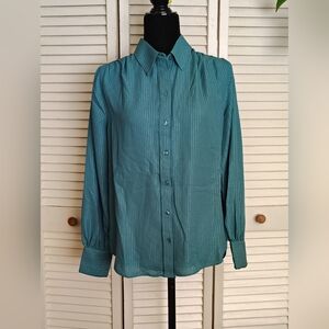 NWT White House Black Market Teal Textured Button-Down Shirt Size S